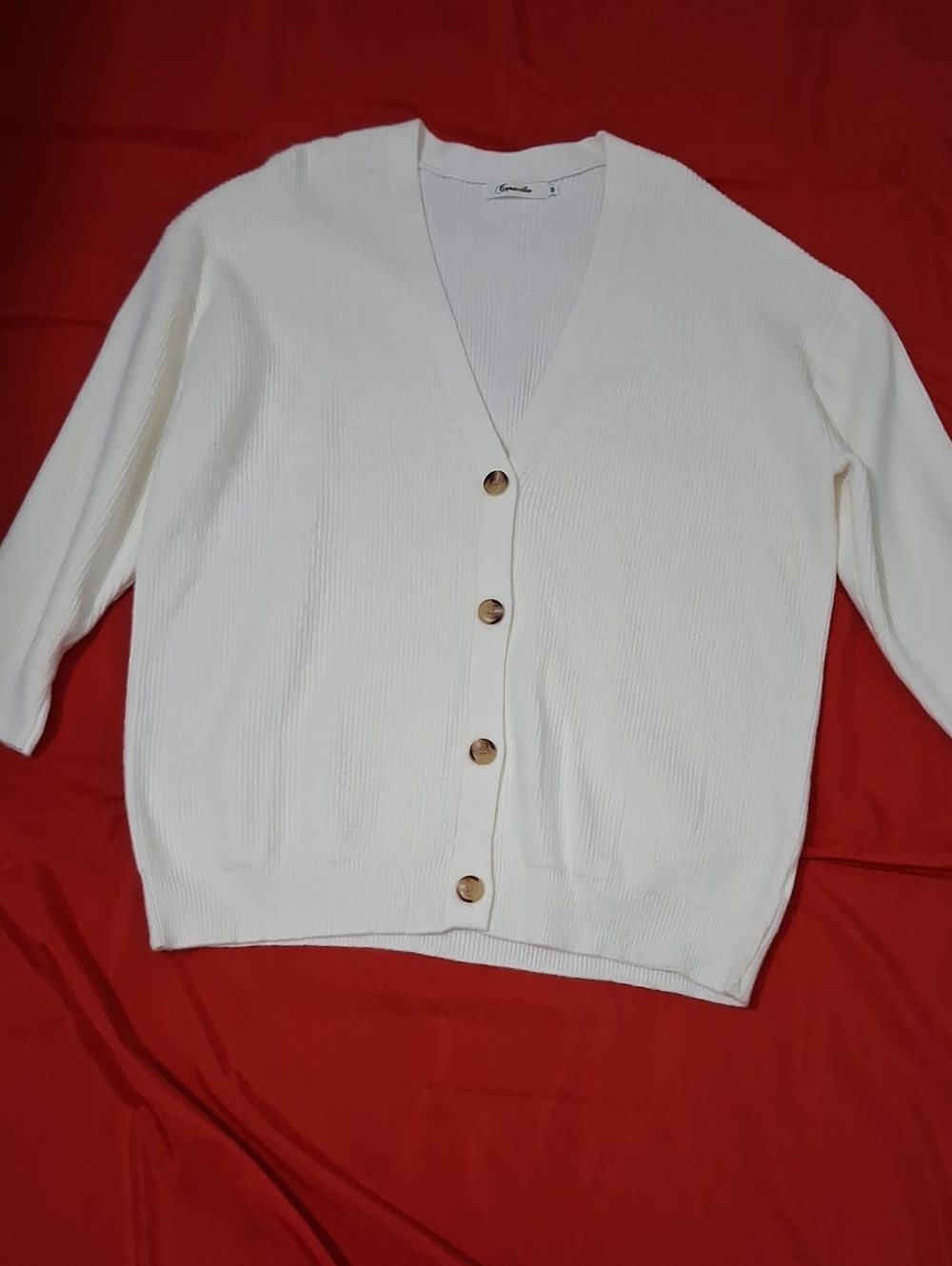 Cream V-Neck Button Front Women’s Sweater Cardigan; Brand: Caracilia;Size Medium